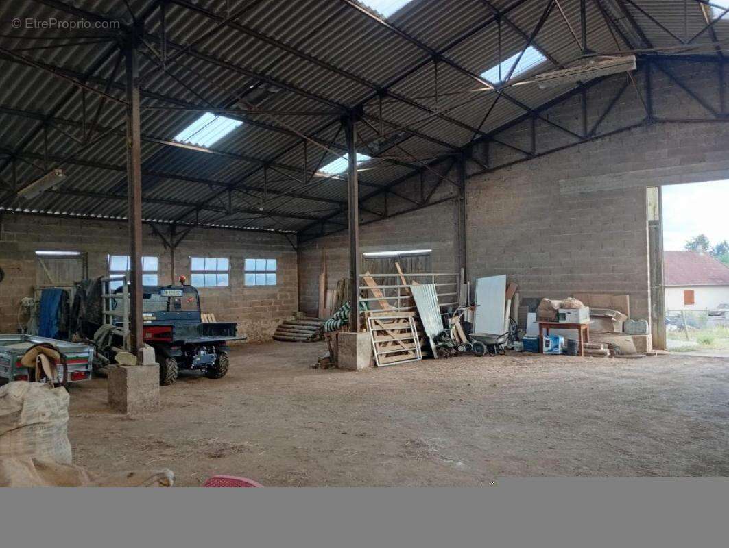 Terrain à LA GENEYTOUSE