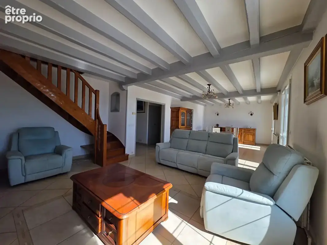 Maison T6 - 208 m² - St Genix les Villages - photo 7