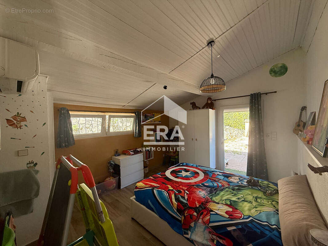 Maison à SAINT-MAXIMIN-LA-SAINTE-BAUME