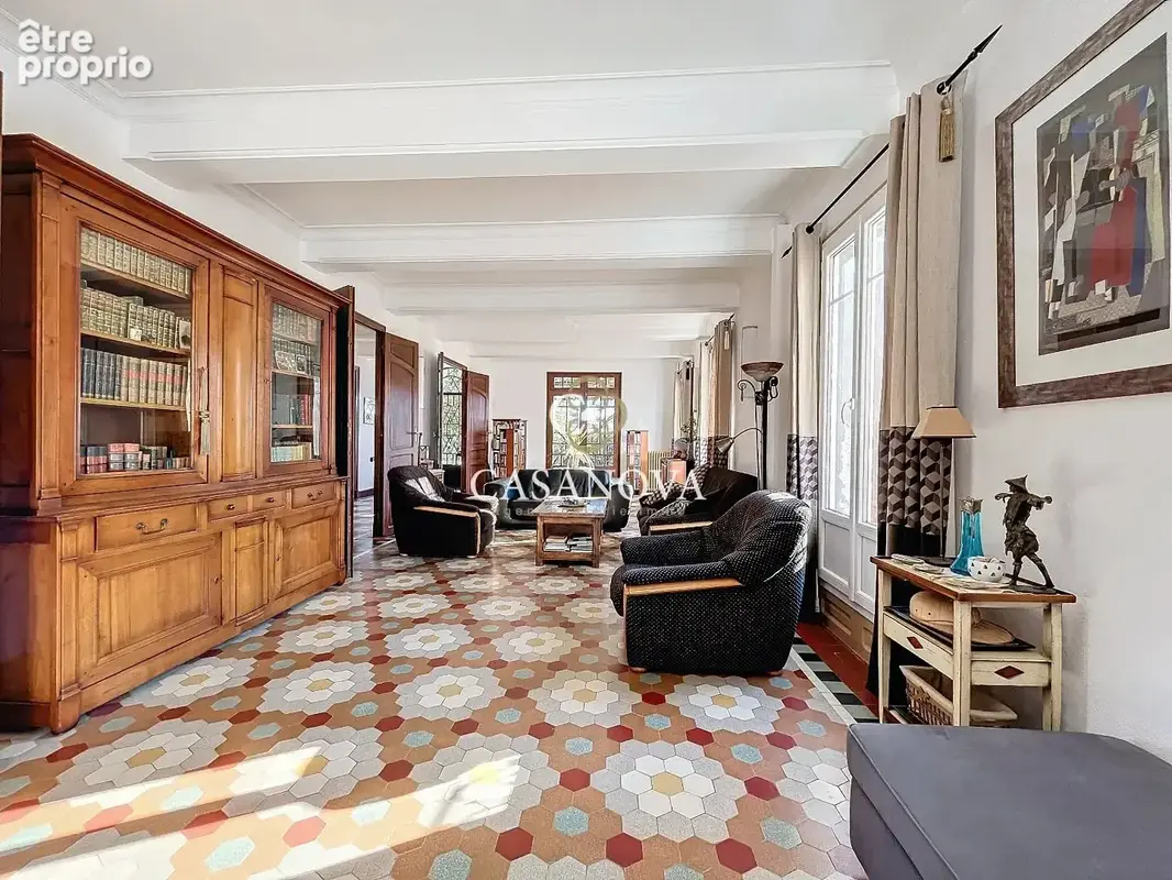 secteur Pezenas - Maison Bourgeoise   391 m2  6 chambres  1 548 m2  piscine - photo 12