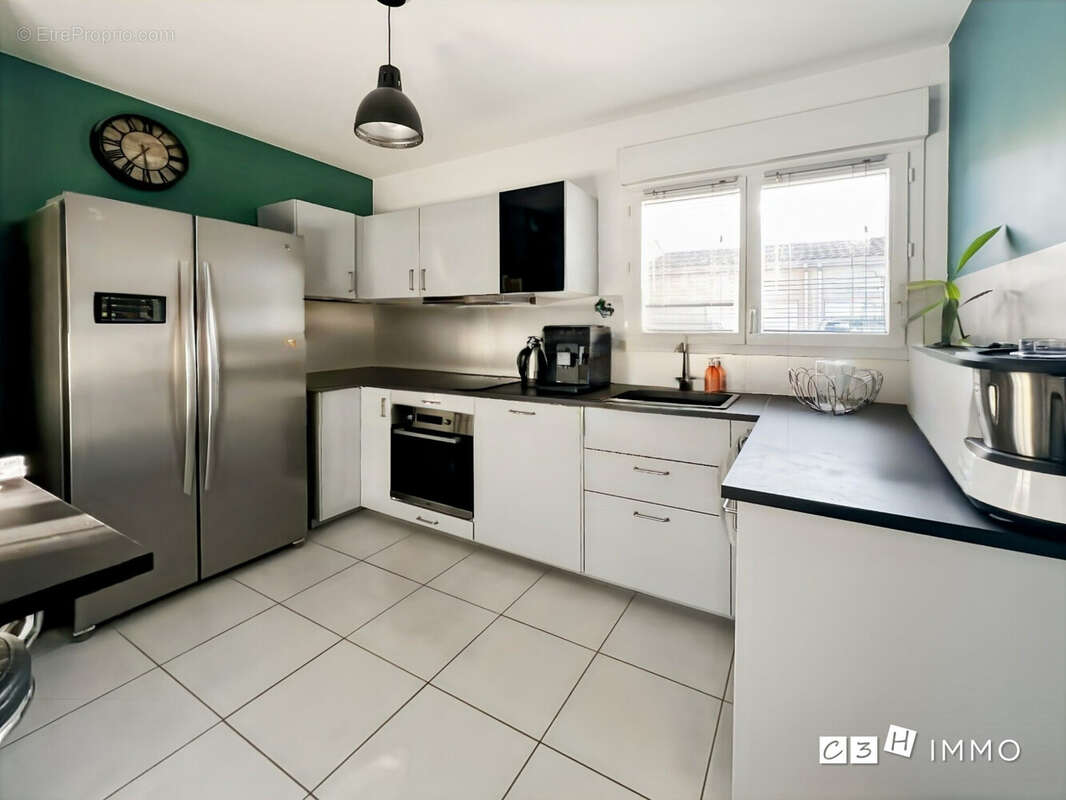 Maison à LAVERNOSE-LACASSE