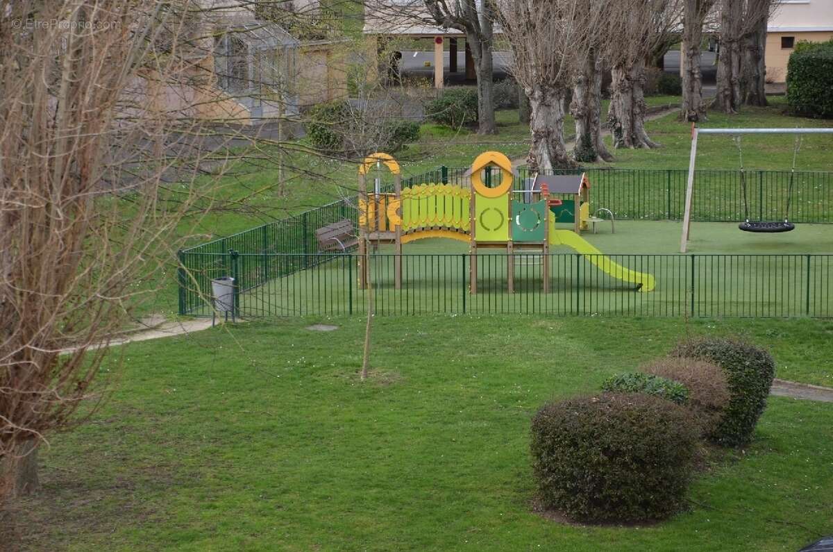 Appartement à CHAMPIGNY-SUR-MARNE