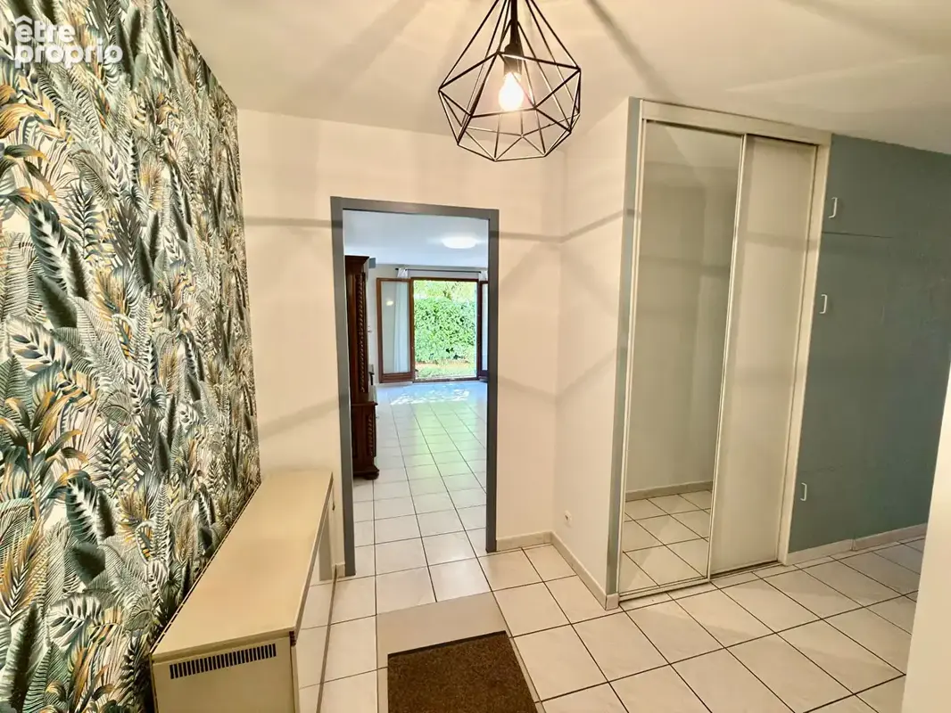 Doussard centre - Appartement T3 en rez-de-jardin - photo 7