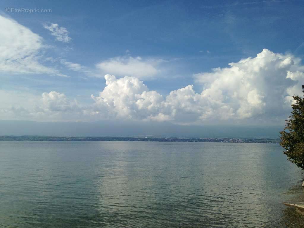 Appartement à SAINT-JULIEN-EN-GENEVOIS