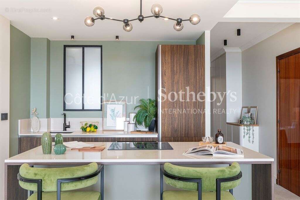 Appartement à BEAULIEU-SUR-MER