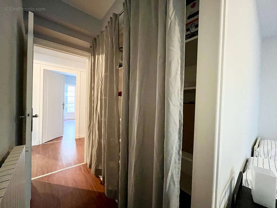 Au coeur du quartier plage, appartement 5 pièces avec superbe terrasse - photo 23