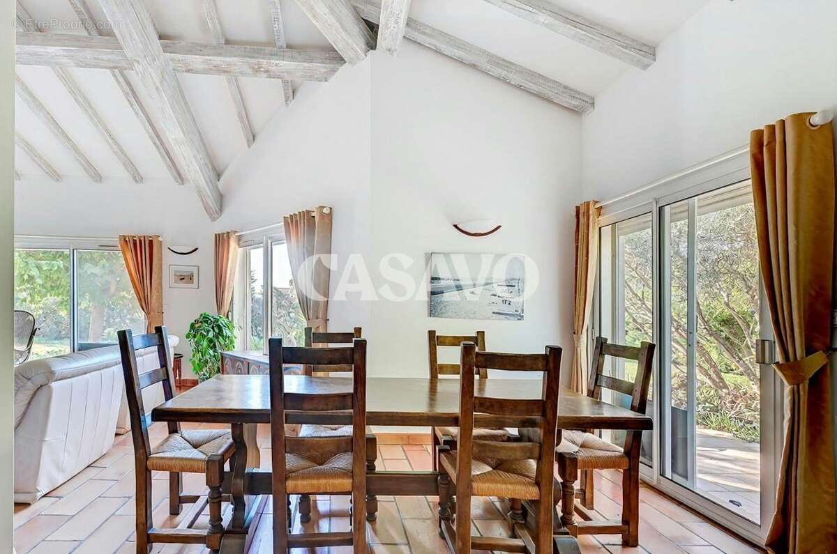 Vente Maison 5 pièces de 136m² - 13200 Arles - photo 20