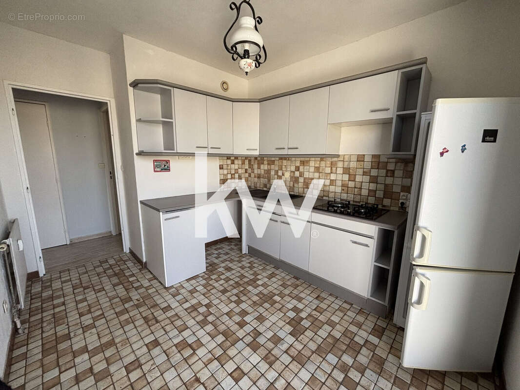 Appartement à SAINT-ETIENNE
