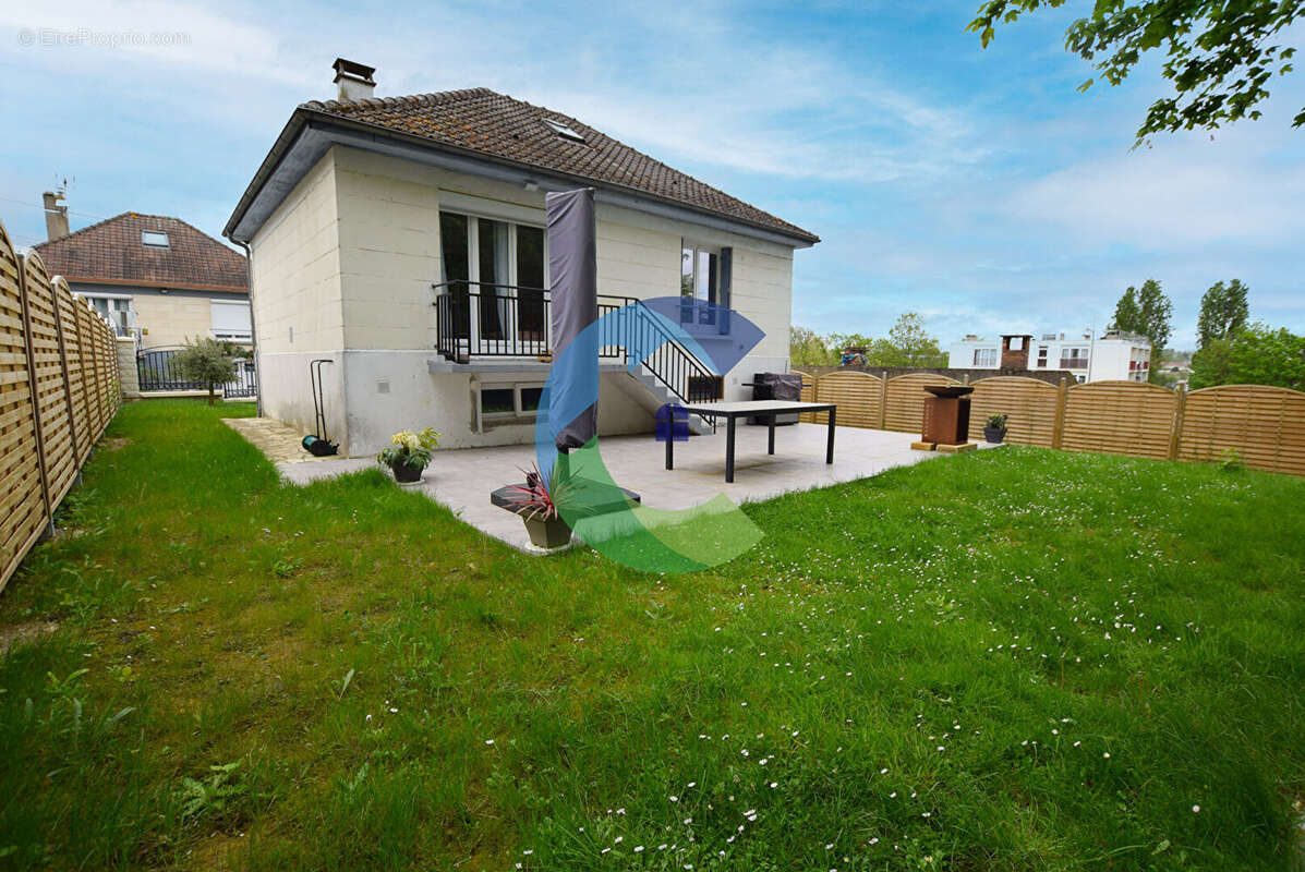 Maison à LONGJUMEAU