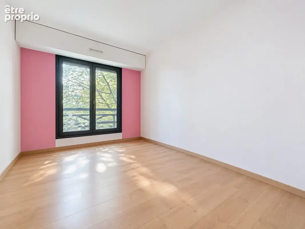 Appartement 3 pièces 69 m² à vendre à Suresnes (92150) - photo 4