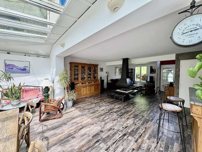 Maison à CHATEAUFORT