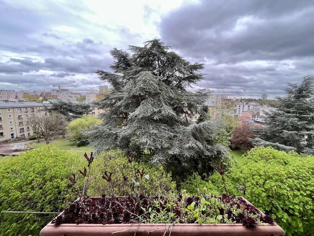 Appartement à BAGNOLET