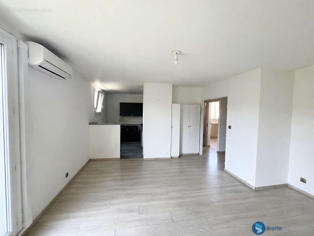 Toulon ouest - appartement t2 residence securisee - balcon - photo 5