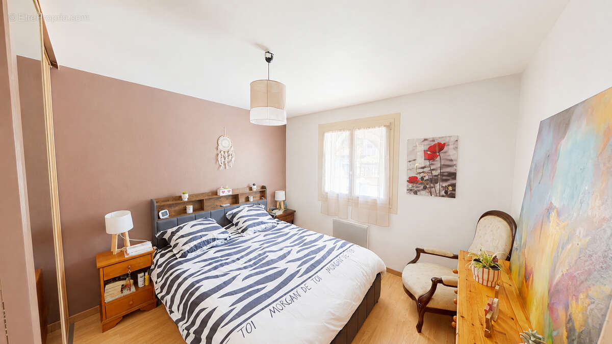 Maison 6 pièces à vendre à Martignas-sur-Jalle - 420 000 - photo 7