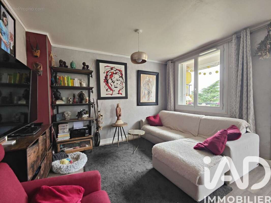 Photo 2 - Appartement à SAINT-MICHEL-SUR-ORGE