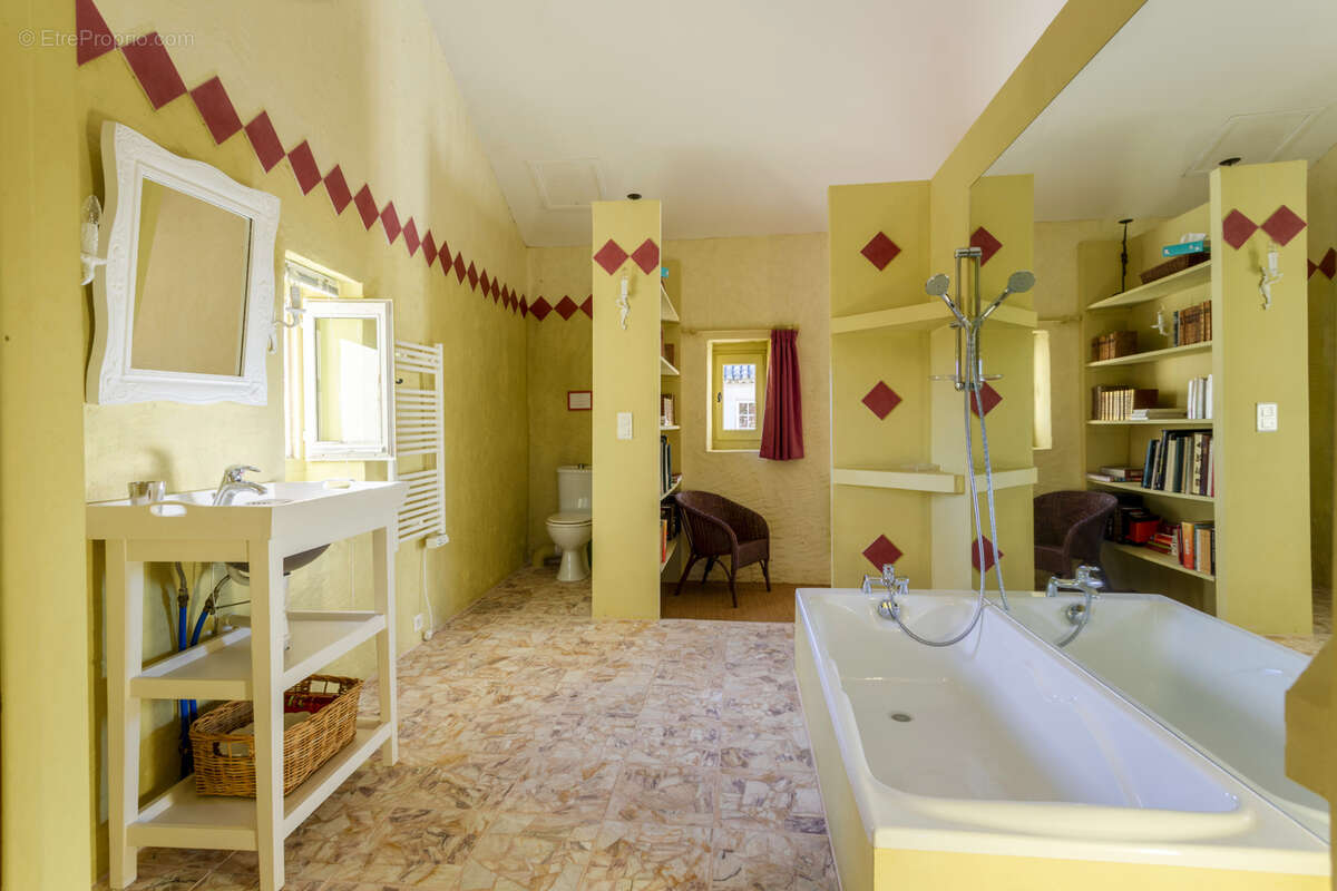 Maison à UZES