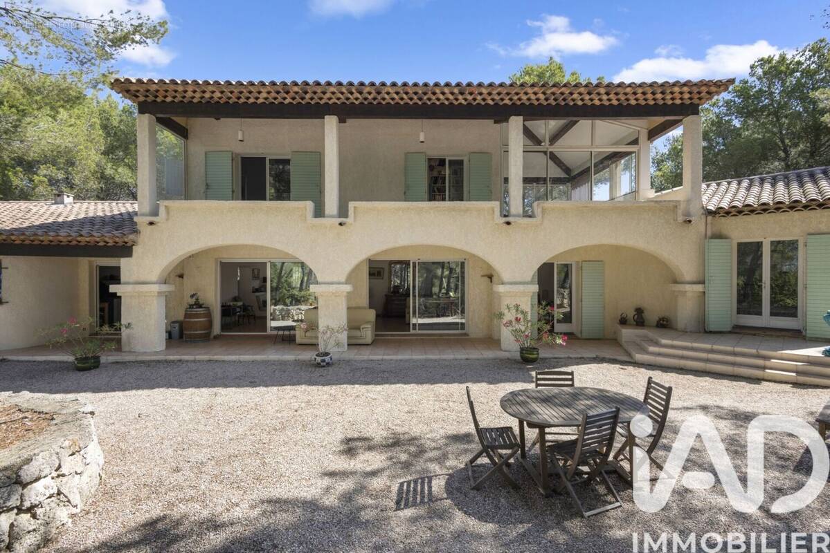 Photo 1 - Maison à VENTABREN