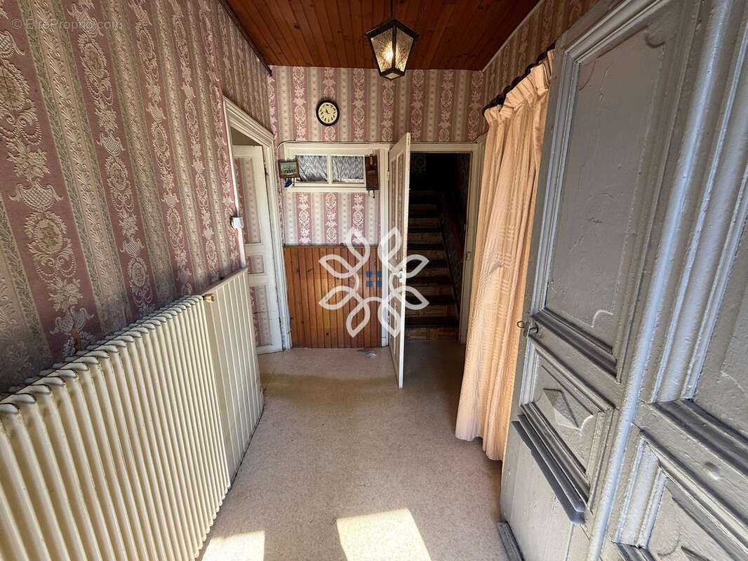Maison de Bourg de 99 M2 - photo 6