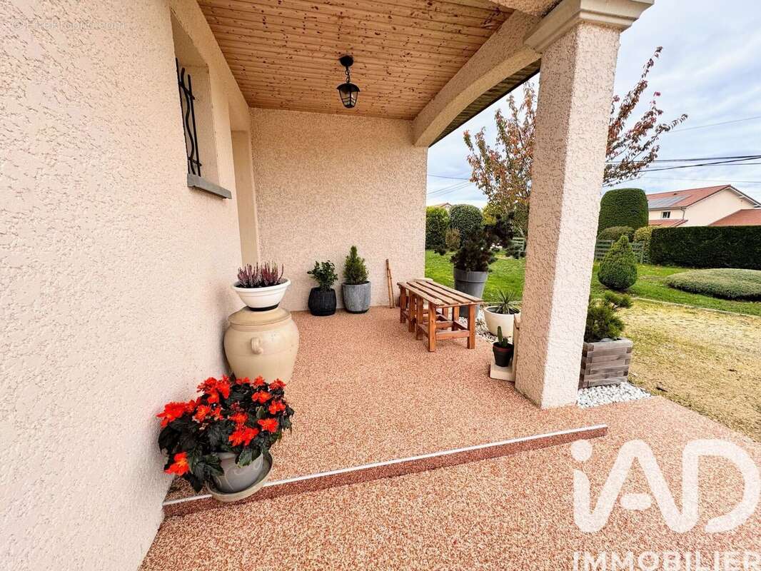 Photo 6 - Maison à MONTAGNIEU