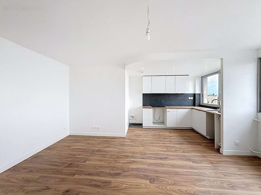 Appartement à MAISONS-ALFORT