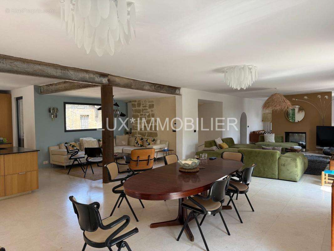Uzes - mas d'exception sur ancienne propriete viticole - photo 15
