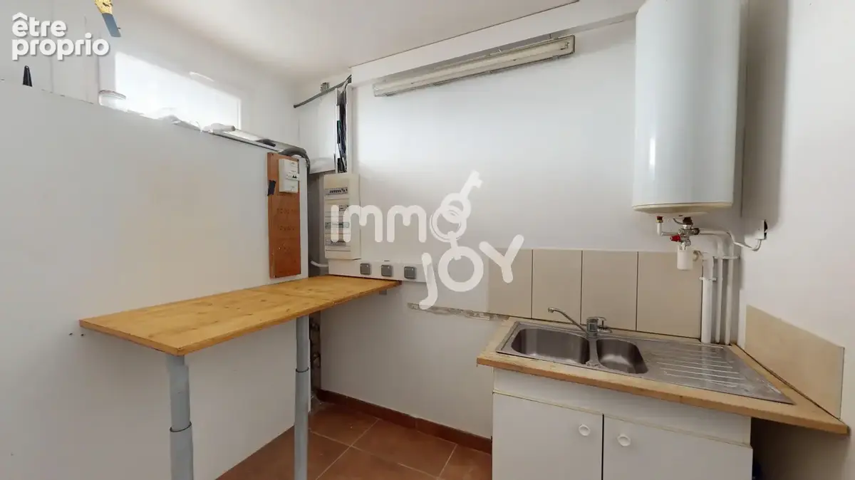 Immeuble de rapport  mixte - 124m2  local + t3 - 199 000€ - photo 4