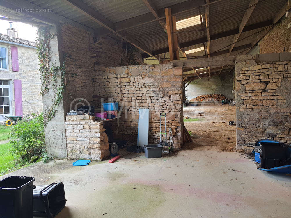 Maison à LEZAY