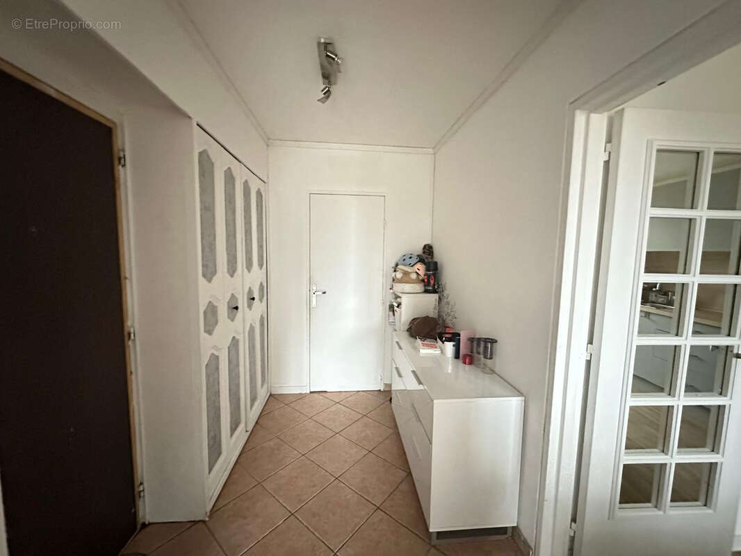 Appartement à BROU-SUR-CHANTEREINE
