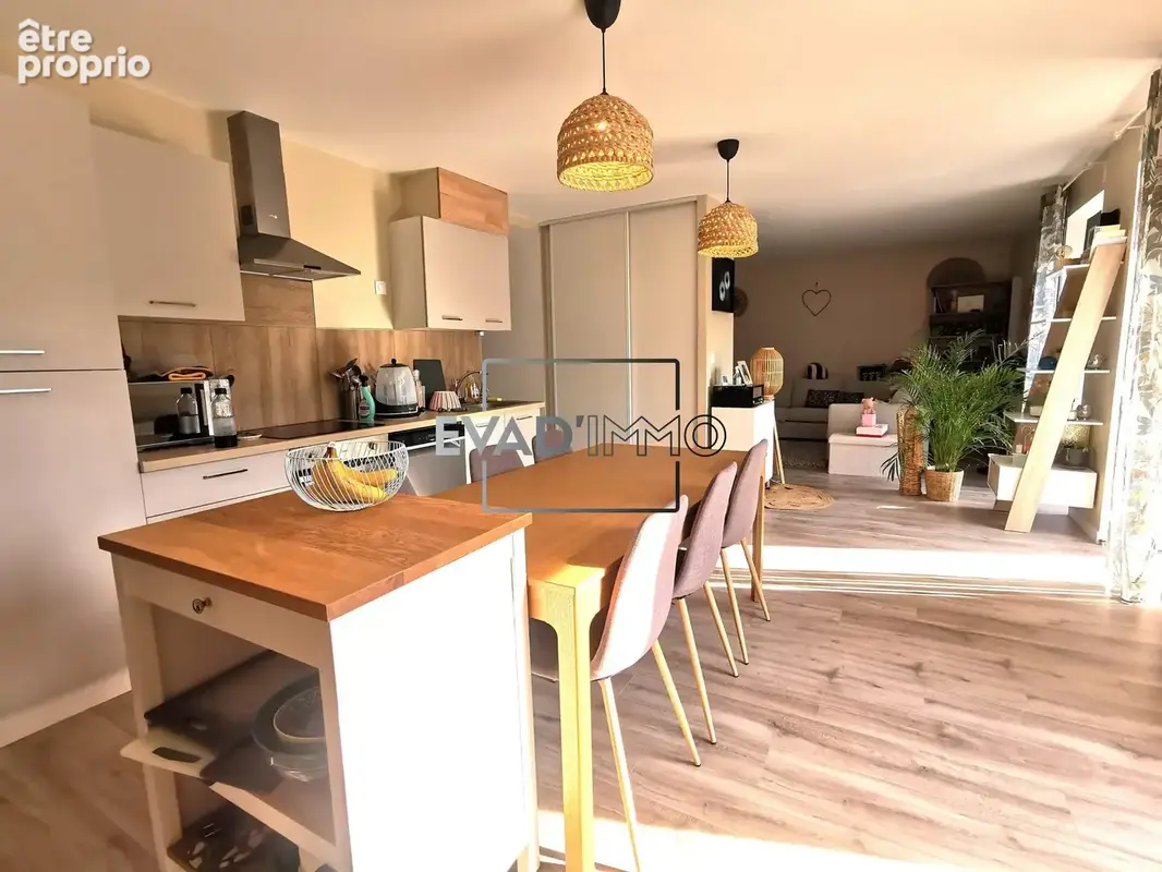 Appartement 3 pièces 95 m² à vendre à Saint-Chamond (42400) - photo 4