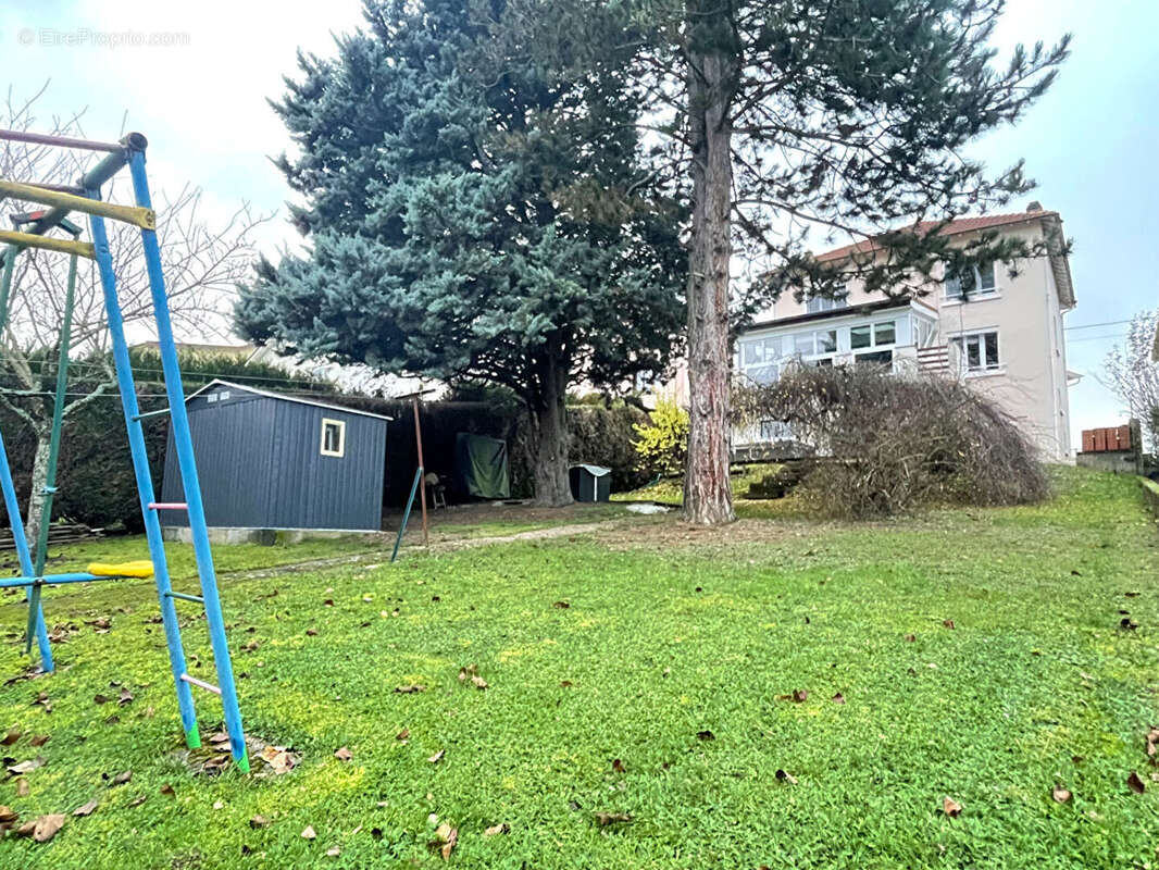 Maison à DAMELEVIERES