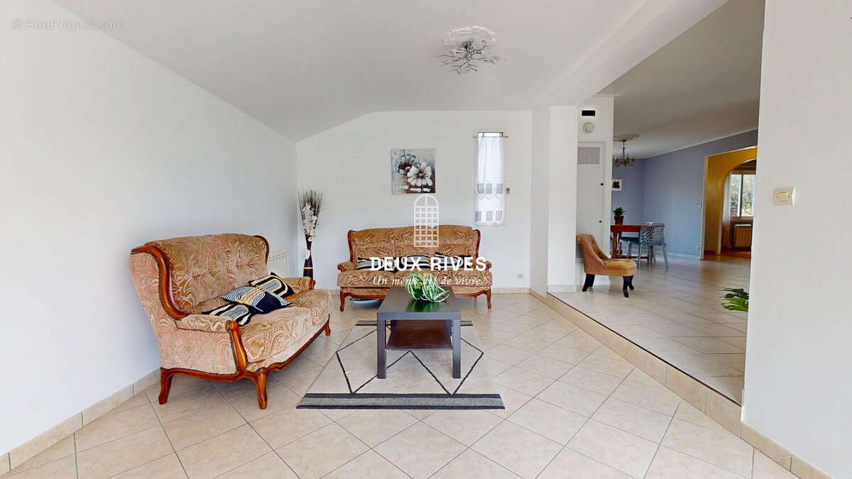 Maison à LES SORINIERES