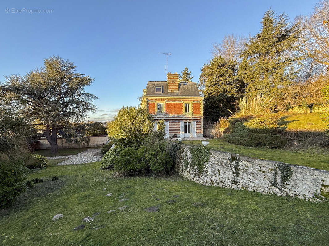 Maison à CHAUMONT-EN-VEXIN