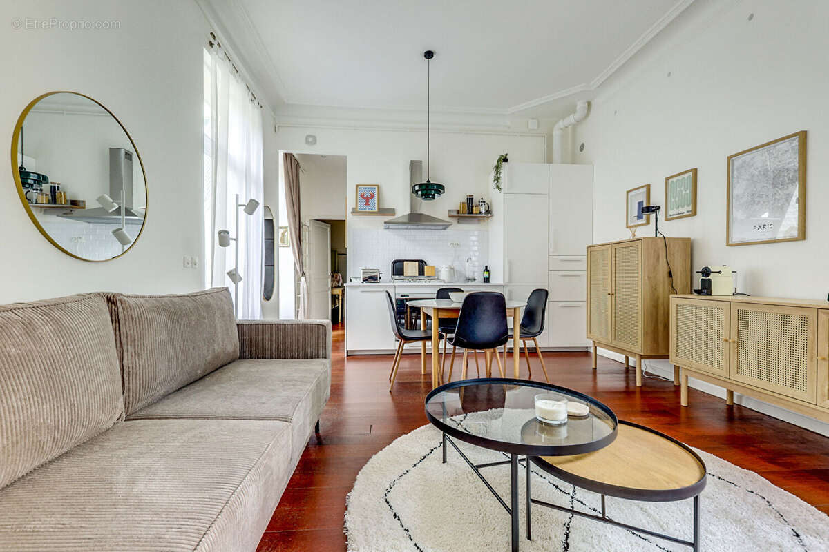 Appartement à PARIS-12E