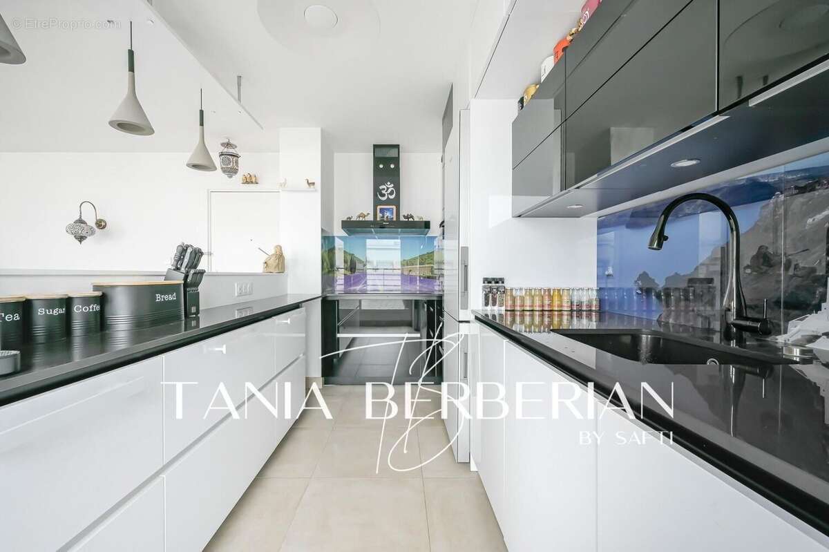 Photo 4 - Appartement à SURESNES