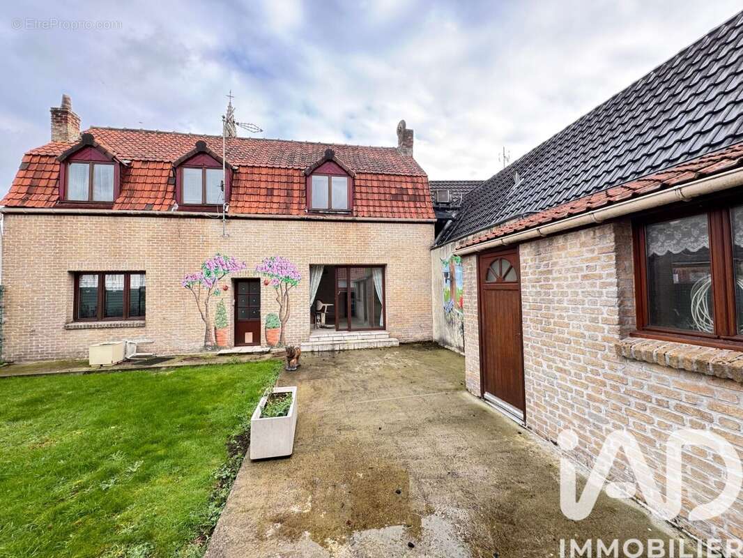 Photo 2 - Maison à SOCX