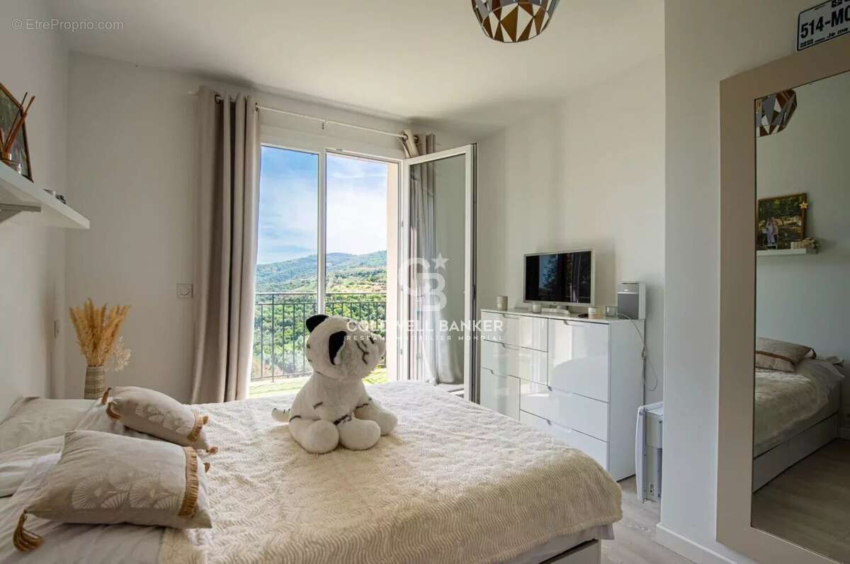 Appartement à PEGOMAS