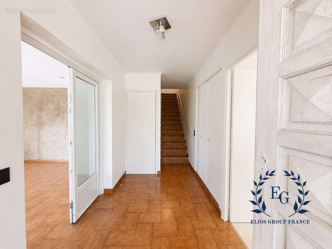 Maison 124 m² à Brignoles  - photo 3