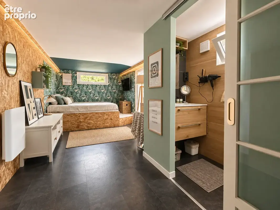 Maison familiale avec piscine et garage - photo 12