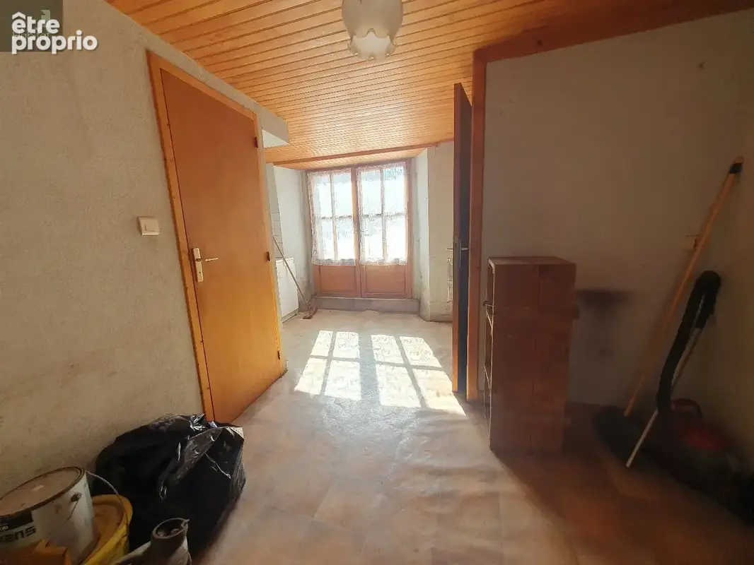Maison place de l'Eglise - photo 7