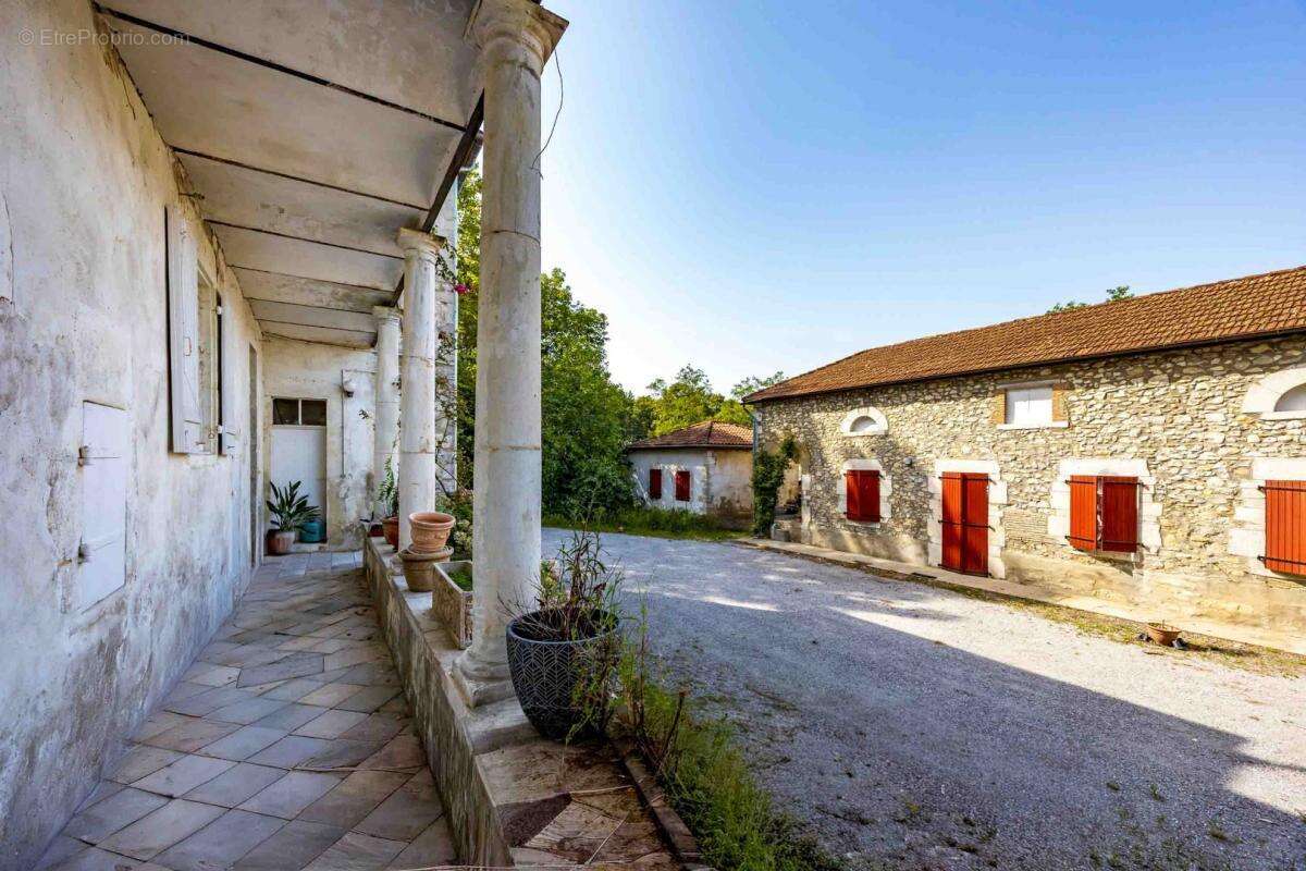 Maison à SAINT-LON-LES-MINES