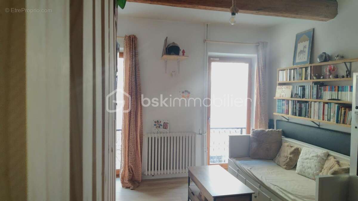 Maison T4 de charme de plus de 100 m2 au cœur de Mane en Provence (04) - photo 2