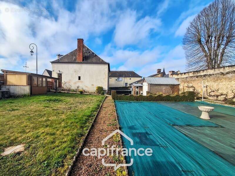 Maison à RUILLE-SUR-LOIR