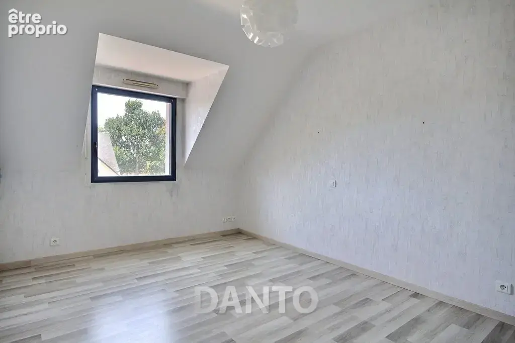 Maison 5 chambres avec garage et jardin - photo 13