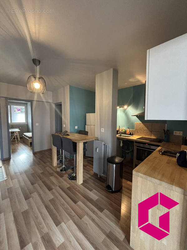 Appartement à SAINT-ETIENNE