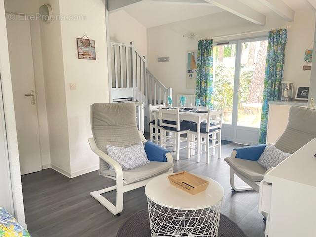 Maison à LACANAU