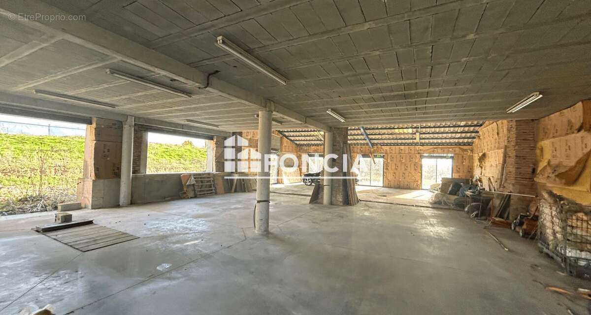 Maison à DREMIL-LAFAGE