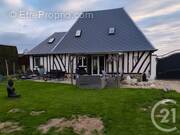 Maison à COURBEPINE