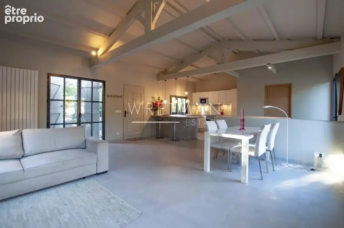 Co Exclusive À vendre près de Valbonne - Domaine de 3 logements - photo 31