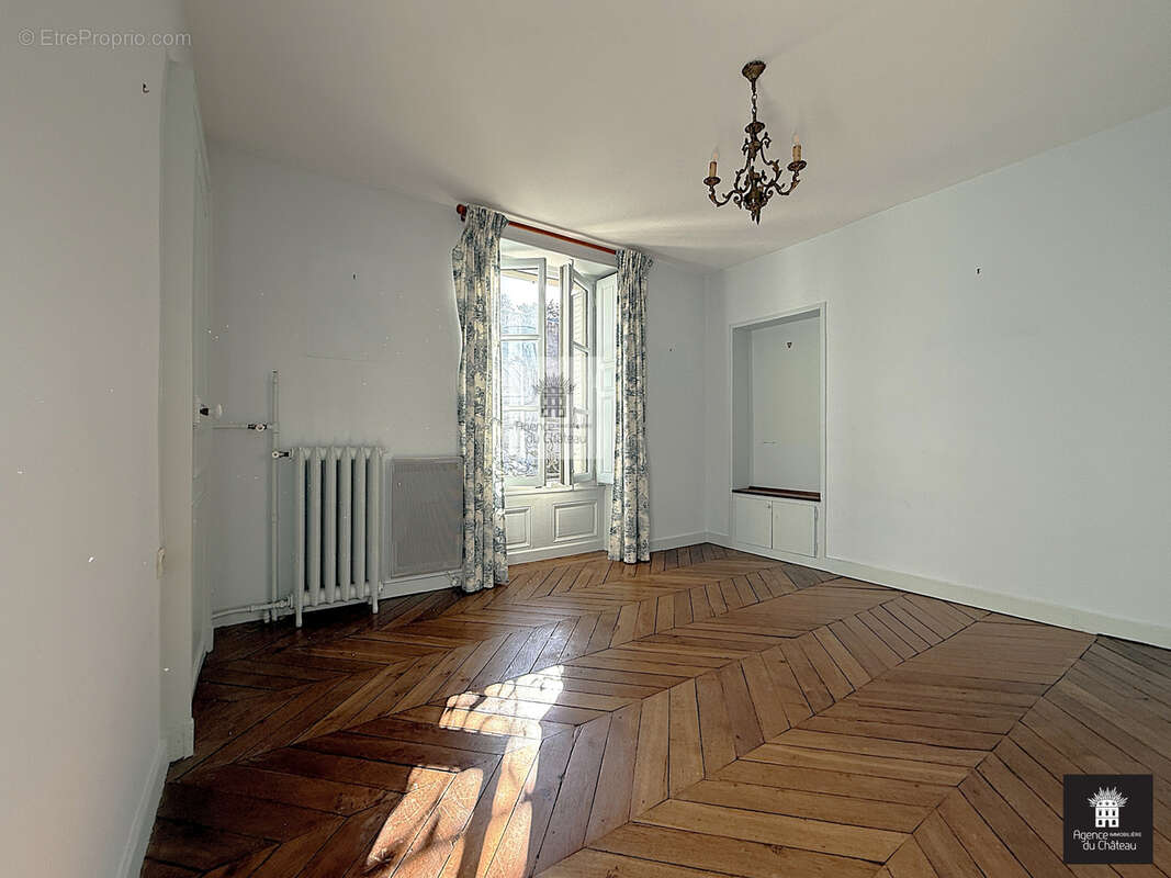 Appartement à VERSAILLES