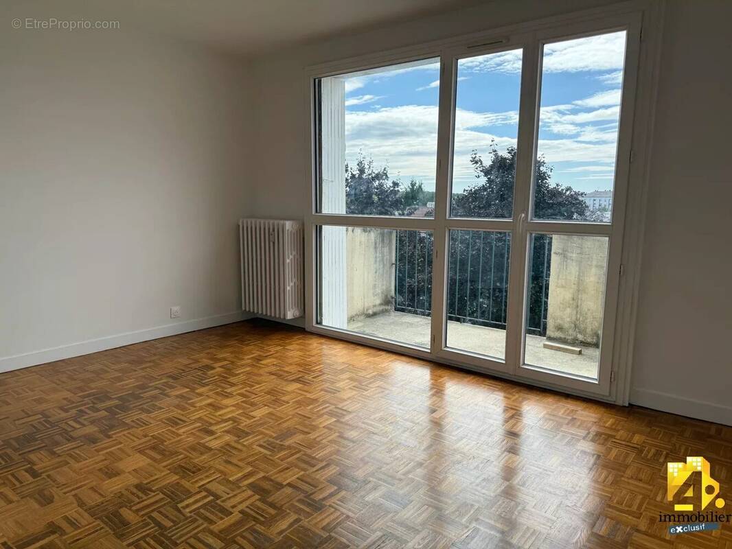 Appartement à COMPIEGNE